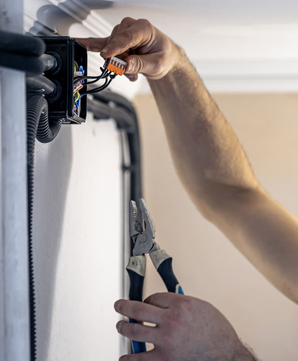 Imagen sobre Reparación de averías eléctricas en Barcelona